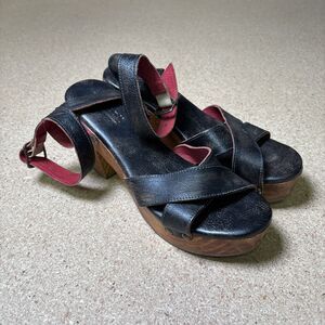 Bed Stu Grettell Leather Ankle Strap Wood Wedge Sandals Women's US 9.5